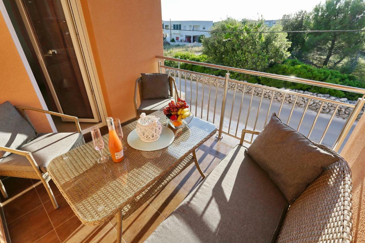 Villa Nivel Вир Экстерьер фото