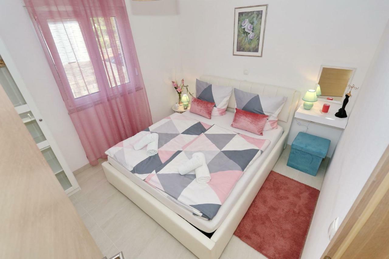 Villa Nivel Вир Экстерьер фото